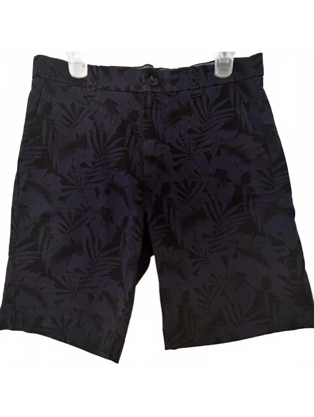 NWOT Roundtree & Yorke Casuals Men's Black Leaf Pattern Shorts Size 34